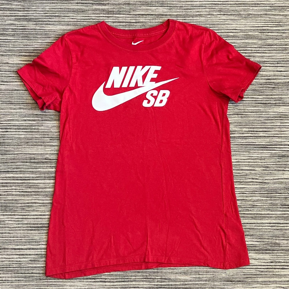 Nike SB Tee